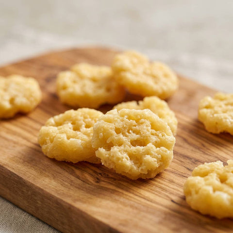 Crunchy Snacking Cheese - THWC Ltd